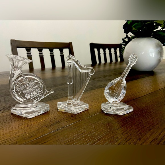 Guitar / Glass / 5 inches tall - Picture 2 of 2